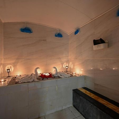 Al Mansour Suites Hotel Доха Екстер'єр фото